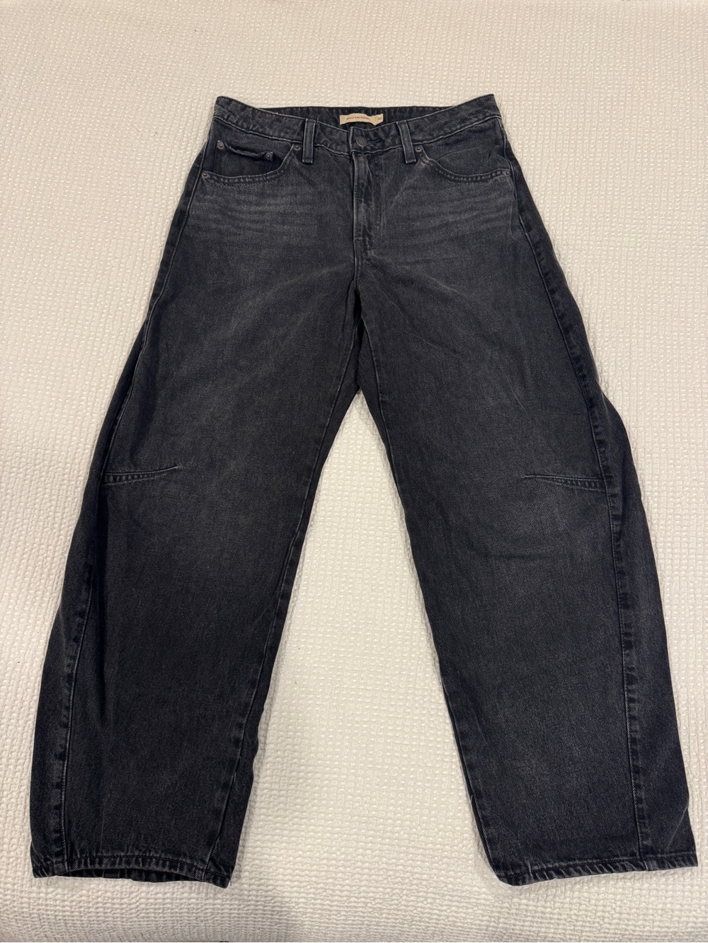 Levi’s Women’s Baggy Dad Barrel Black Washed Relaxed Jeans